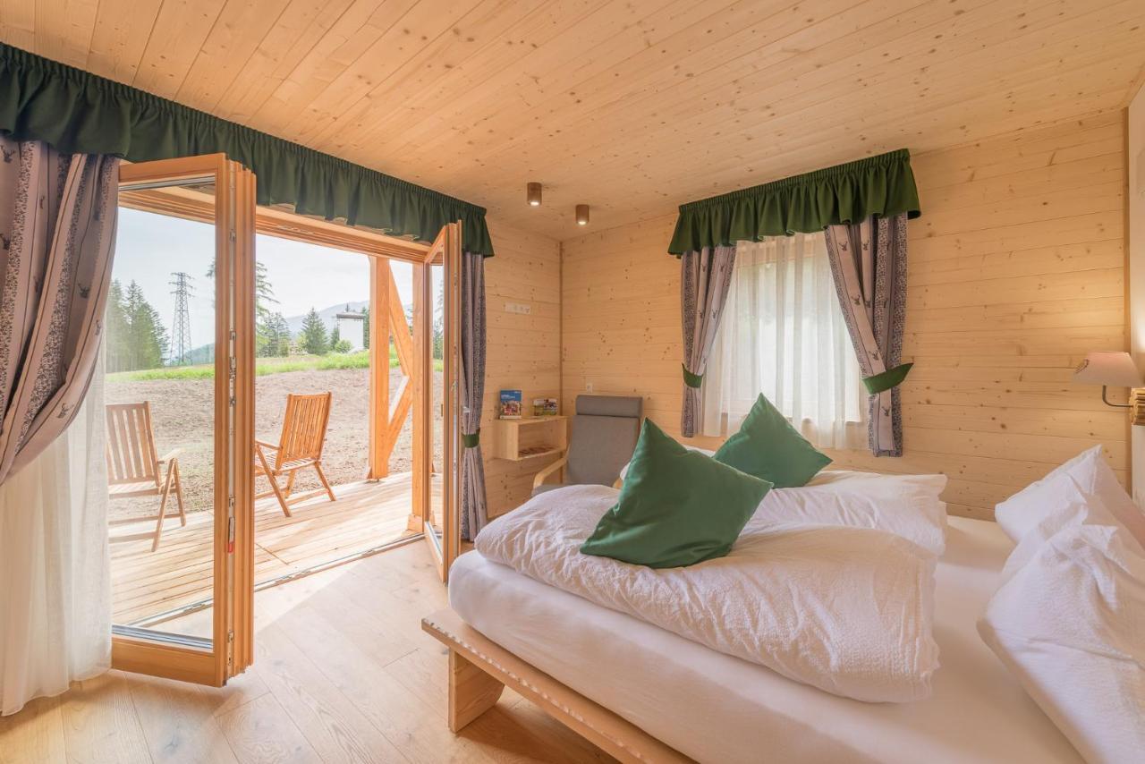 Eco-Green Fiores Agriturismo Vigo di Fassa Luaran gambar