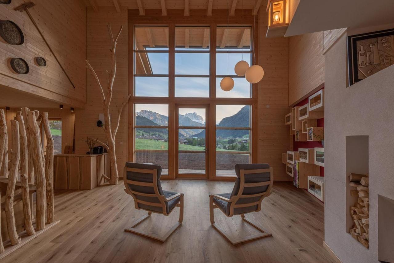 Eco-Green Fiores Agriturismo Vigo di Fassa Luaran gambar