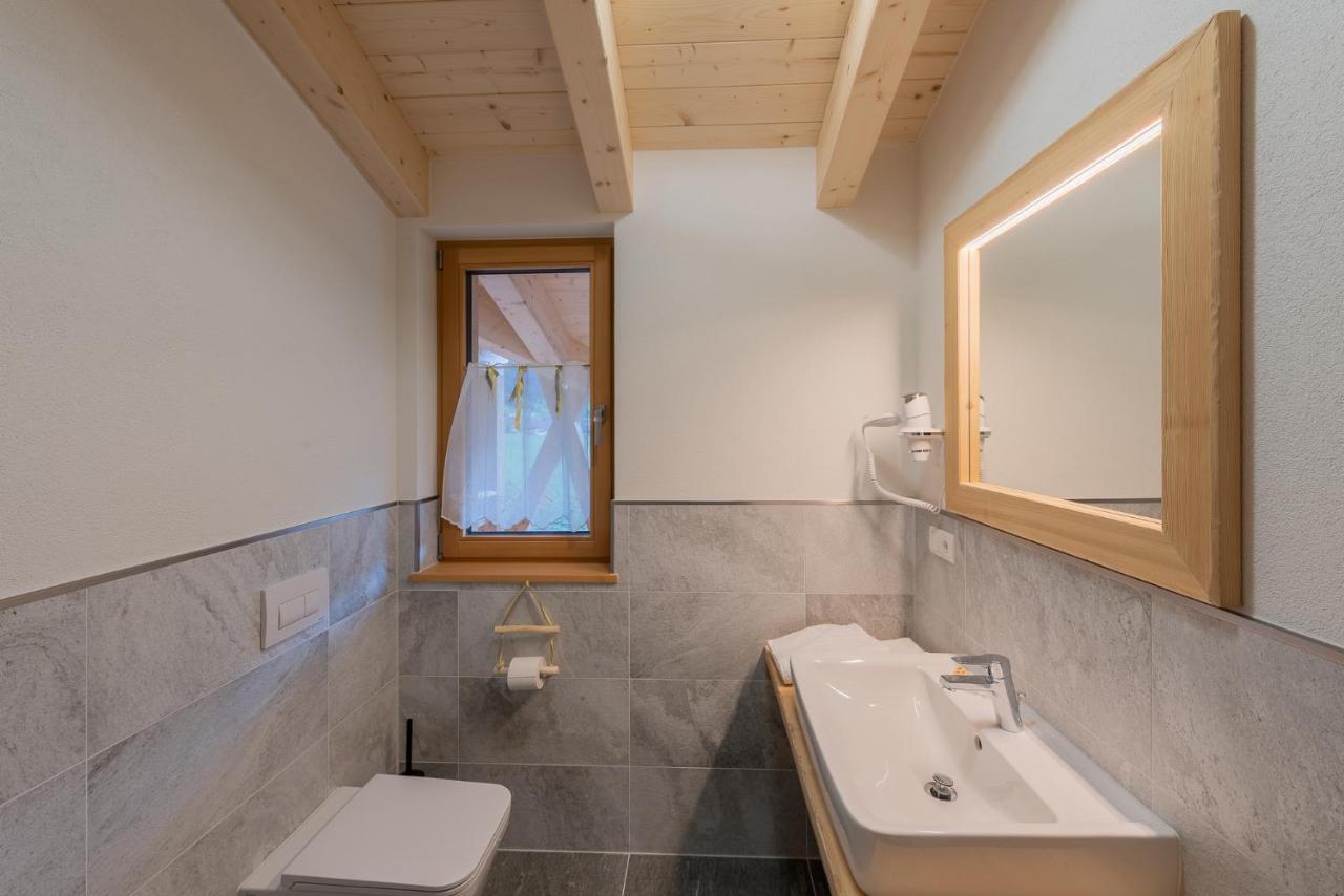 Eco-Green Fiores Agriturismo Vigo di Fassa Luaran gambar