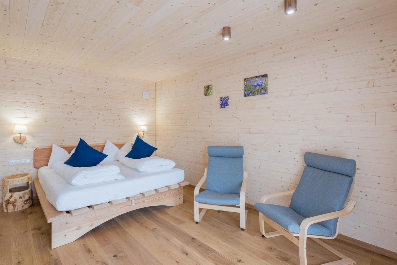 Eco-Green Fiores Agriturismo Vigo di Fassa Luaran gambar
