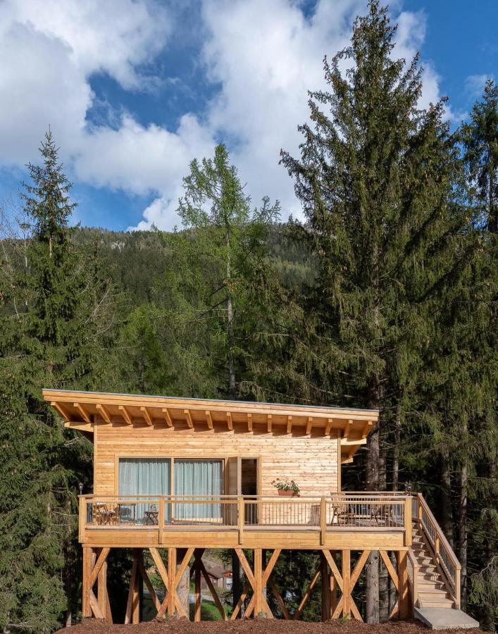 Eco-Green Fiores Agriturismo Vigo di Fassa Luaran gambar